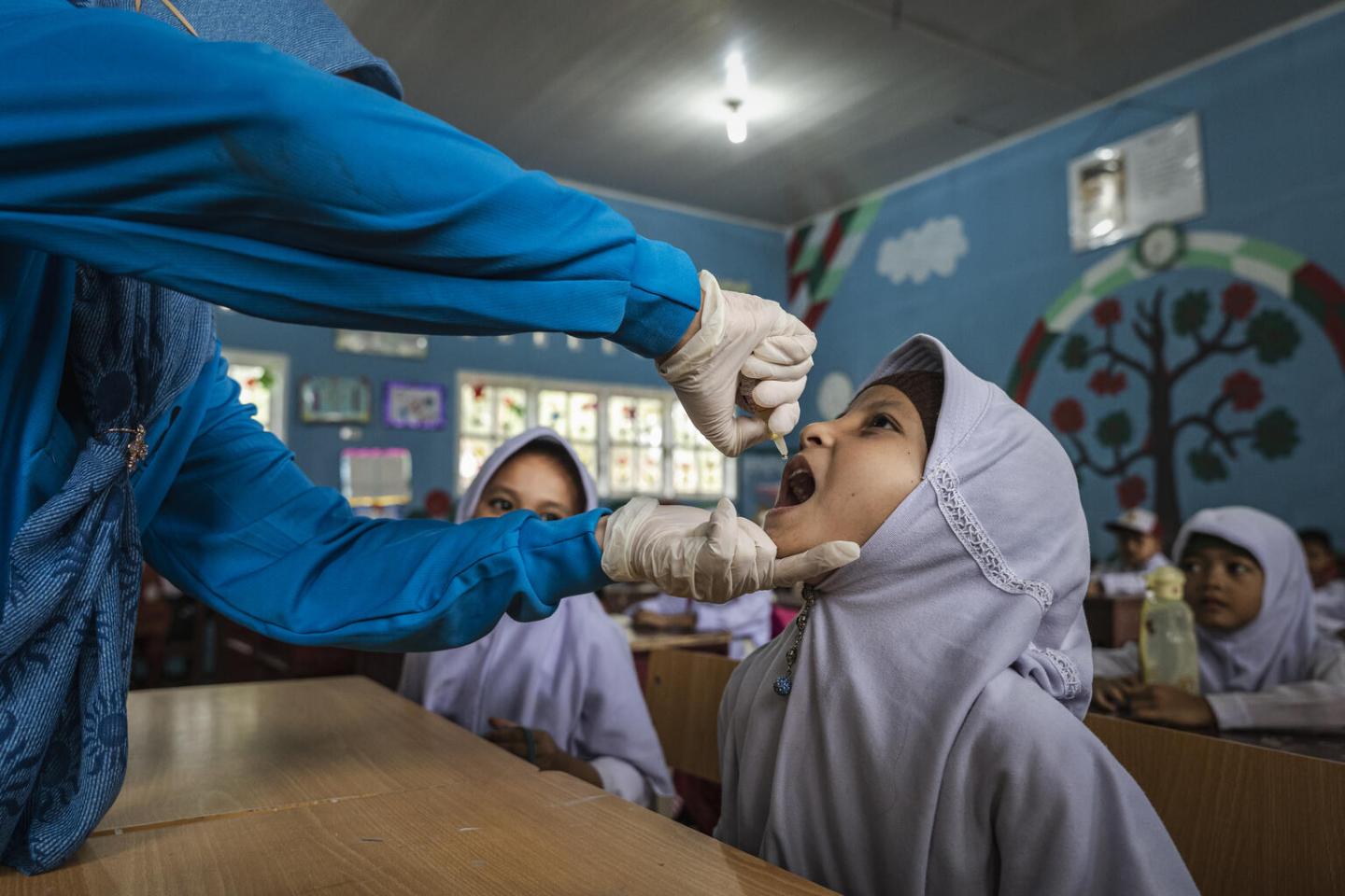 Vaksinasi Lengkap: Meningkatkan Imunisasi Anak Di Indonesia