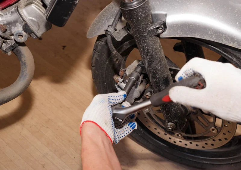 Tips Merawat Rem Cakram Motor Agar Tidak Macet Dan Berdecit