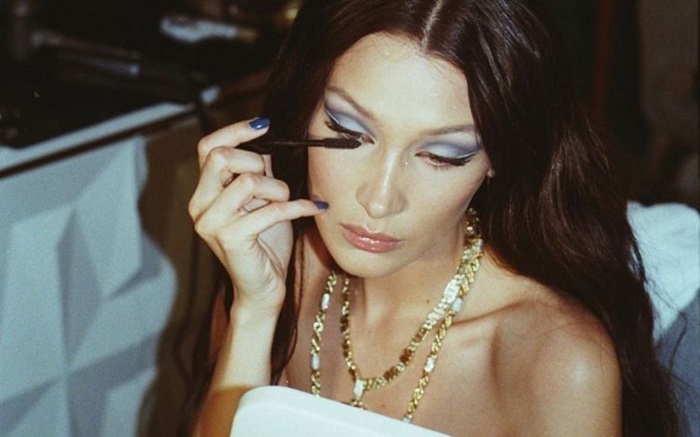 Tren Unapproachable Makeup, Ciptakan Look Cantik Dan Misterius