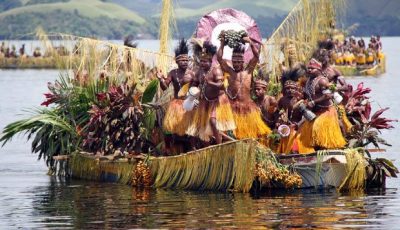 Festival Danau Sentani: Perayaan Budaya Papua