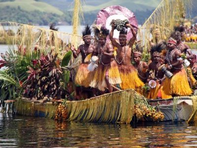 Festival Danau Sentani: Perayaan Budaya Papua