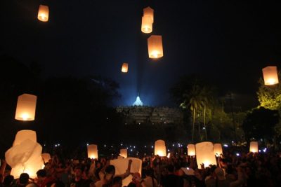 Festival Lampion: Dari Asia Hingga Dunia Barat