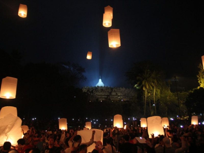Festival Lampion: Dari Asia Hingga Dunia Barat