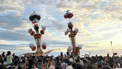 Tradisi Tabuik Di Pariaman: Warisan Budaya Minangkabau