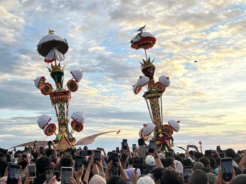 Tradisi Tabuik Di Pariaman: Warisan Budaya Minangkabau