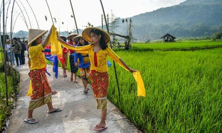 Kearifan Lokal Dan Tradisi Daerah: Warisan Budaya Yang Hidup