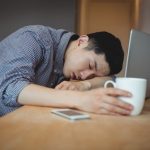 Kebiasaan Begadang Dan Dampaknya Bagi Produktivitas