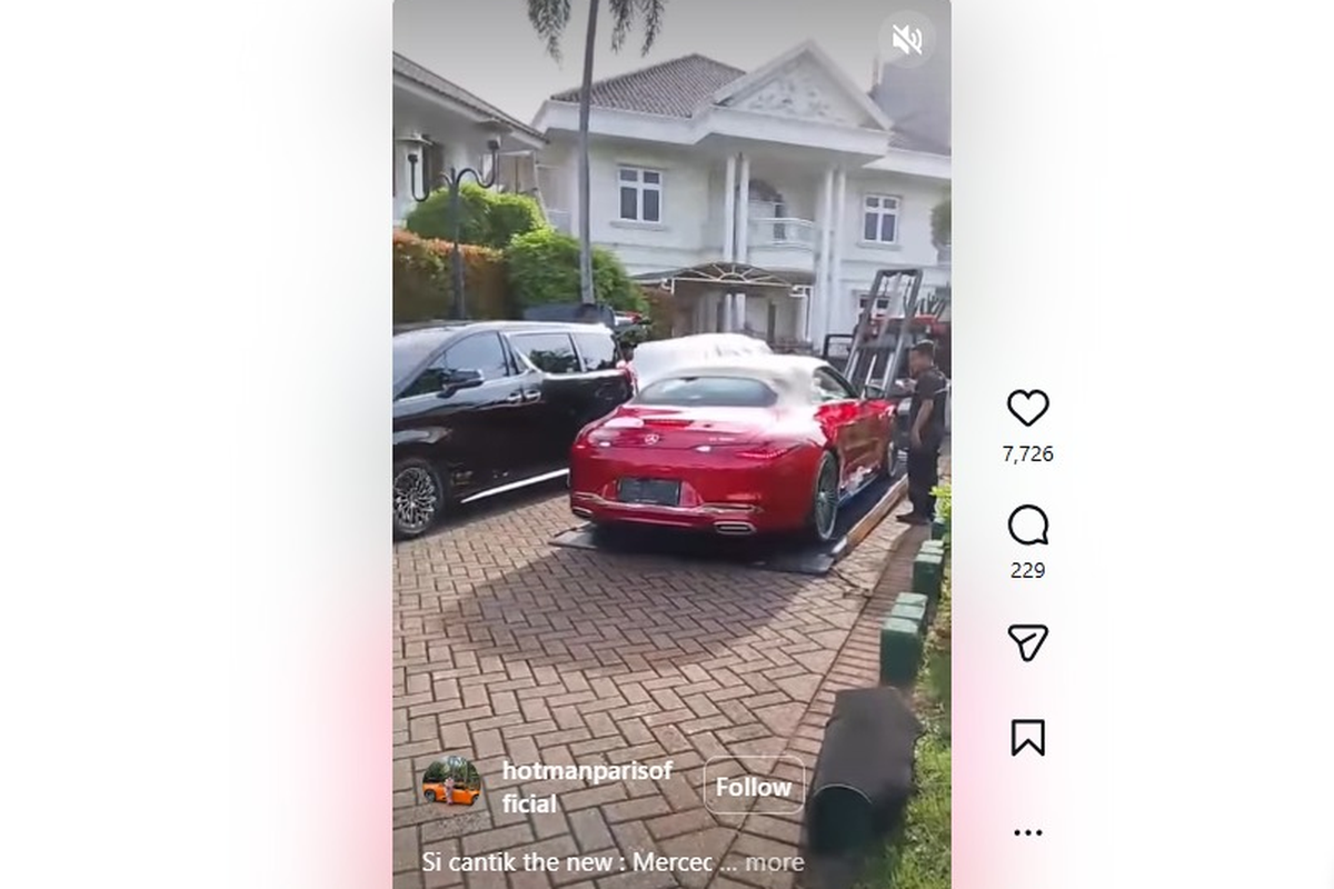 Gaya Jetset Hotman Paris Dengan Mercedes-Maybach SL 680