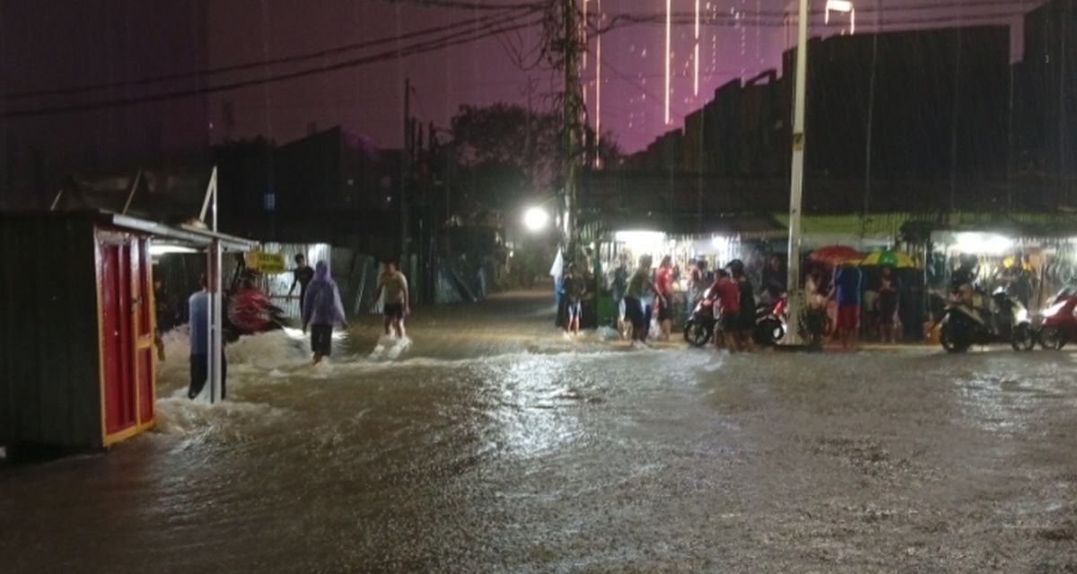 Sabtu Pagi: 90 RT Dan 9 Jalan Di Jakarta Masih Terendam Banjir