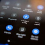 Mengenal Manfaat Asli Dark Mode: Gak Cuma Soal Tampilan!