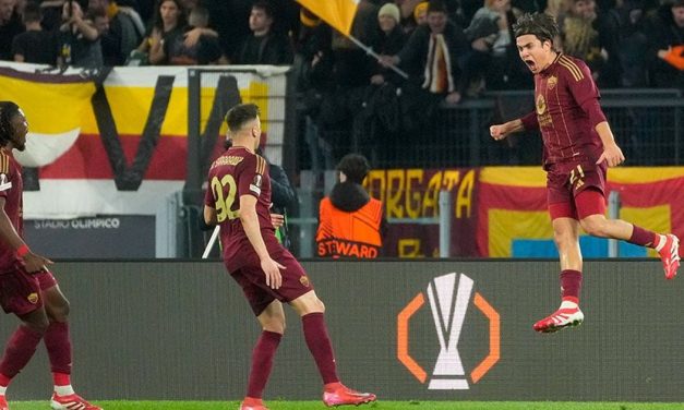 Lawan Roma, Performa Emil Audero Jadi Sorotan