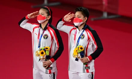 Apriyani Rahayu: Dedikasi, Air Mata, & Kebanggaan Bangsa