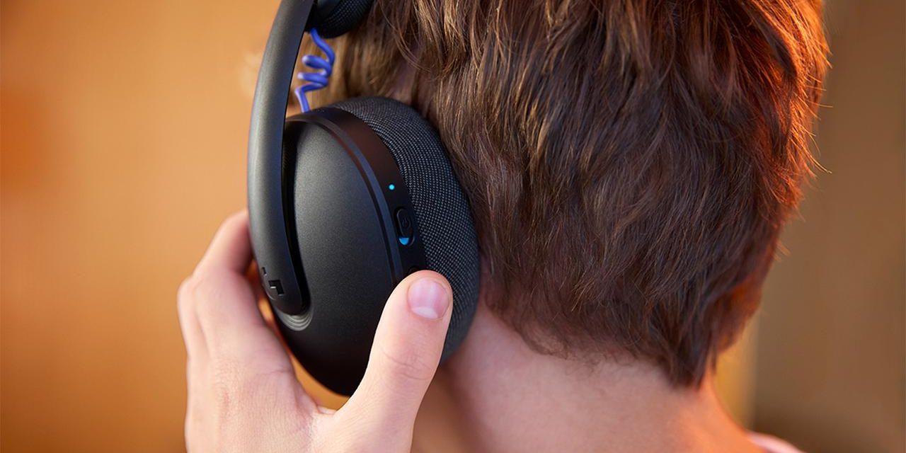 Logitech G325 Rilis: Headset Gaming Tanpa Kabel Terbaru