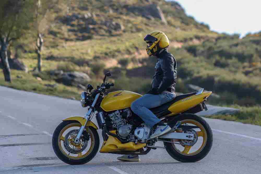 Alasan Motor Manual Tetap Populer