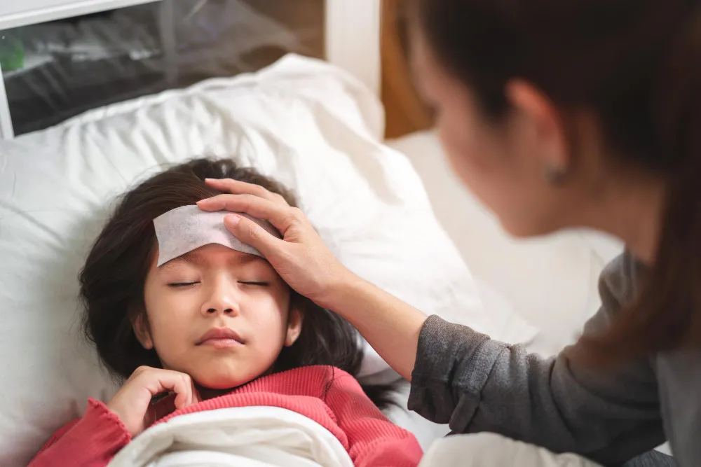 Anak Demam? Ini Cara Mengatasinya Tanpa Obat