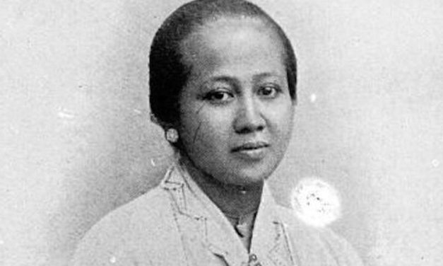 Sosok Wanita, Ujung Tombak Perubahan Sosial
