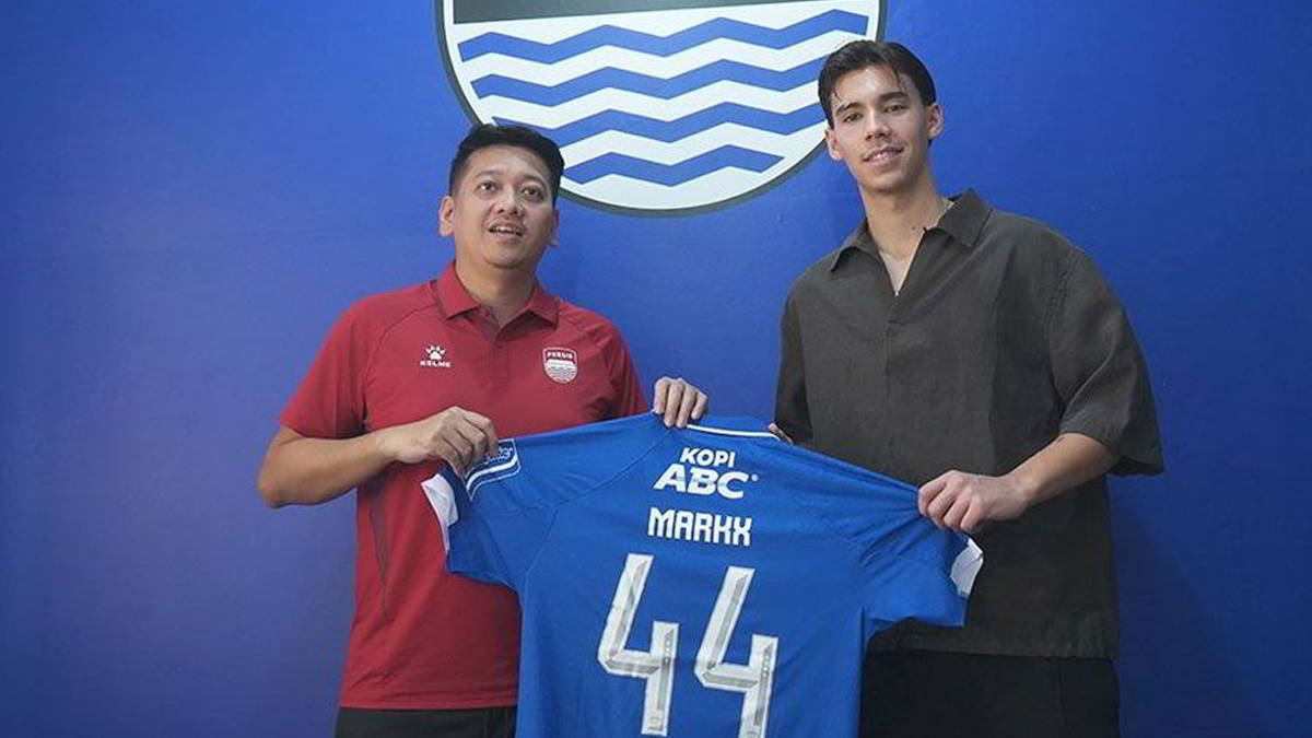 Profil Dion Markx, Bek Belanda Anyar Persib