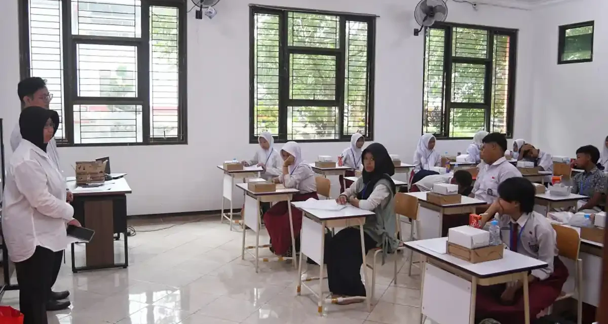 SR Sudah Mulai, Cek Bedanya Dengan Sekolah Umum