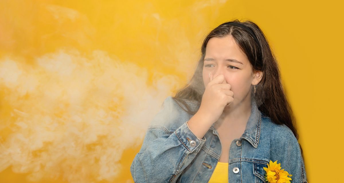 Bahaya Tersembunyi Baju Bau Rokok Buat Si Kecil