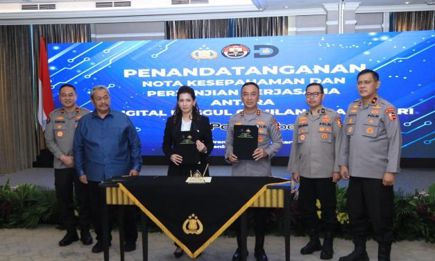 Sisi Lain Polisi: Intip Aksi Kebaikan Anggota Di PoliceTube!