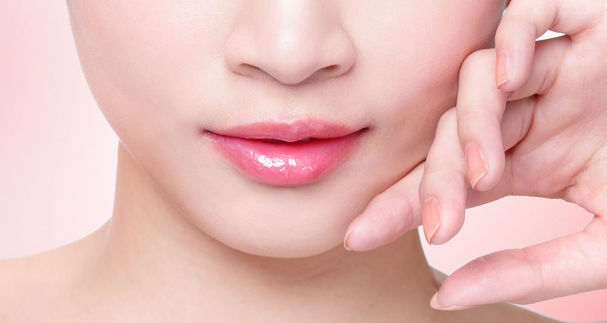 Tanpa Lipstik! Ini Rahasia Bibir Merah Alami Dan Merona