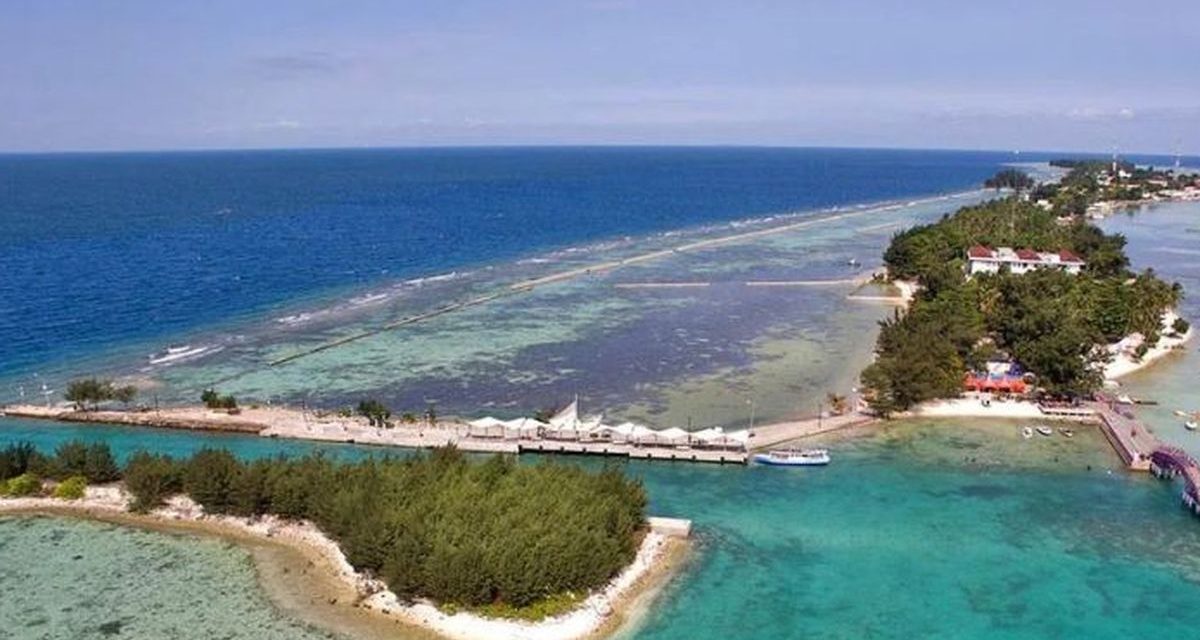 Dekat Jakarta: Sensasi Island Hopping ke 4 Pulau Eksotis