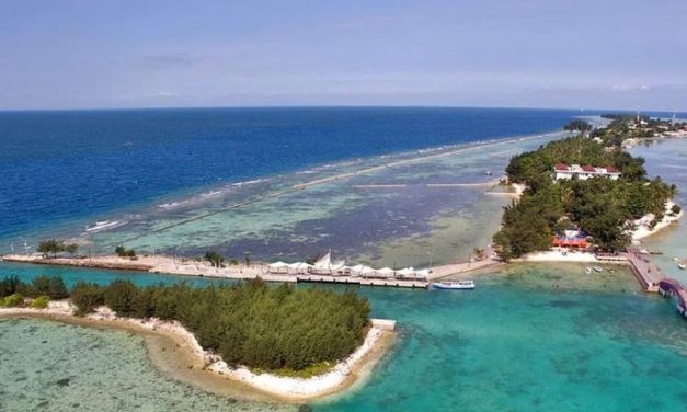 Dekat Jakarta: Sensasi Island Hopping ke 4 Pulau Eksotis